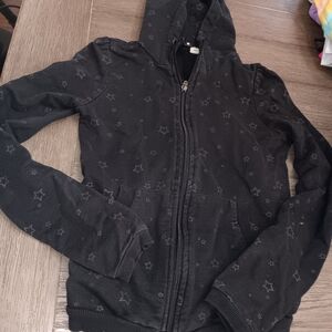 Girls Size Large. Divided Black Star Pattern Hoodie